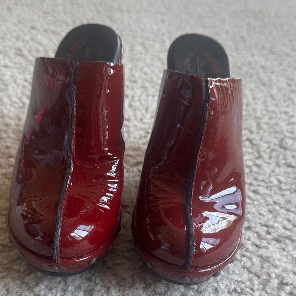 Kork-Ease Glossy Red Mules